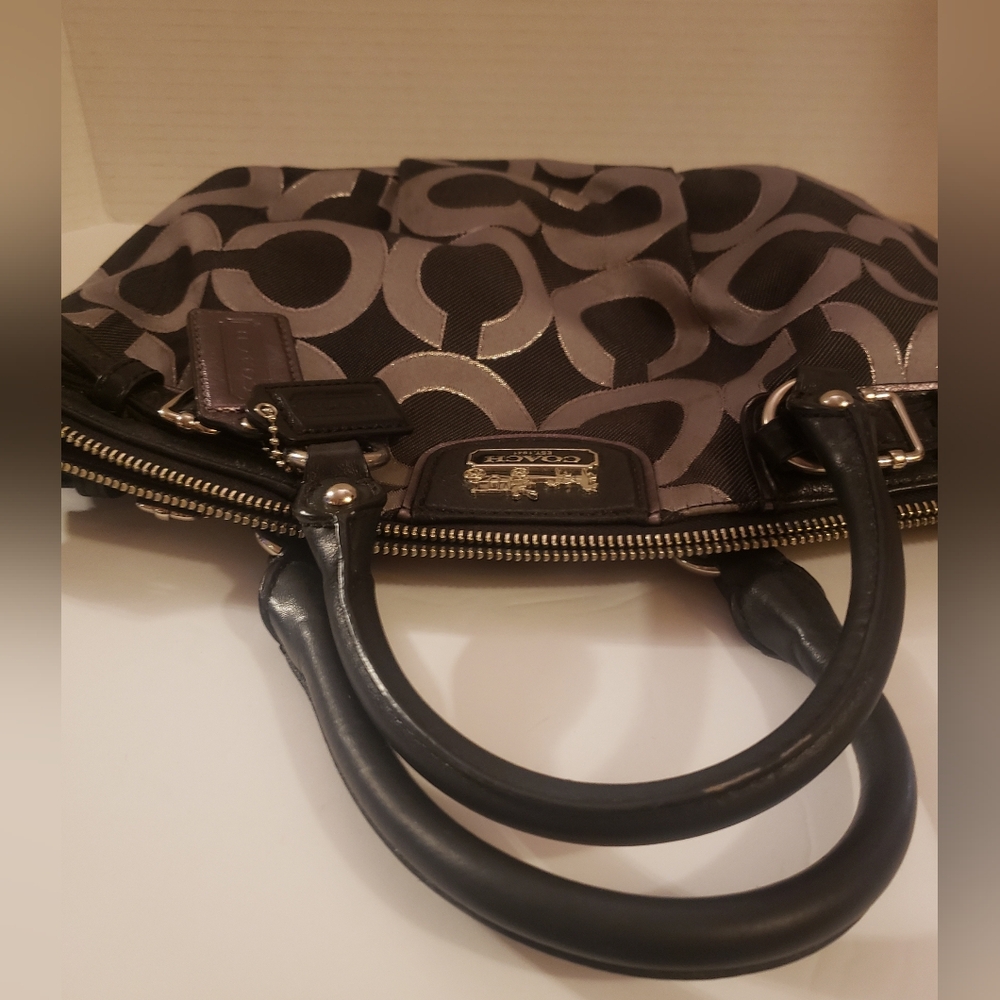 Coach Authenic Handbag - Picture 7 of 7